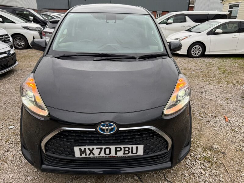 2020 Toyota Sienta Hybrid 1.5 – 7 Seater Hybrid MPV for Sale in Manchester | ULEZ Free | Automatic