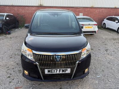 2017 Toyota Esquire 1.8 Hybrid – Used Hybrid Car in Manchester UK