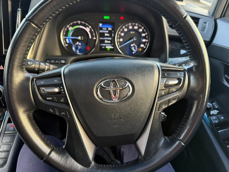 2021 Toyota Alphard Hybrid 2.5 MPV – High Spec Automatic UK