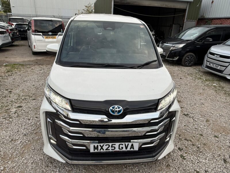 2025 Toyota Noah 1.8 Hybrid – Used Hybrid MPV in Manchester UK