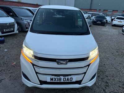 2018 Toyota Noah Hybrid 1.8 Automatic for Sale in Manchester, UK – ULEZ Compliant, Euro 6