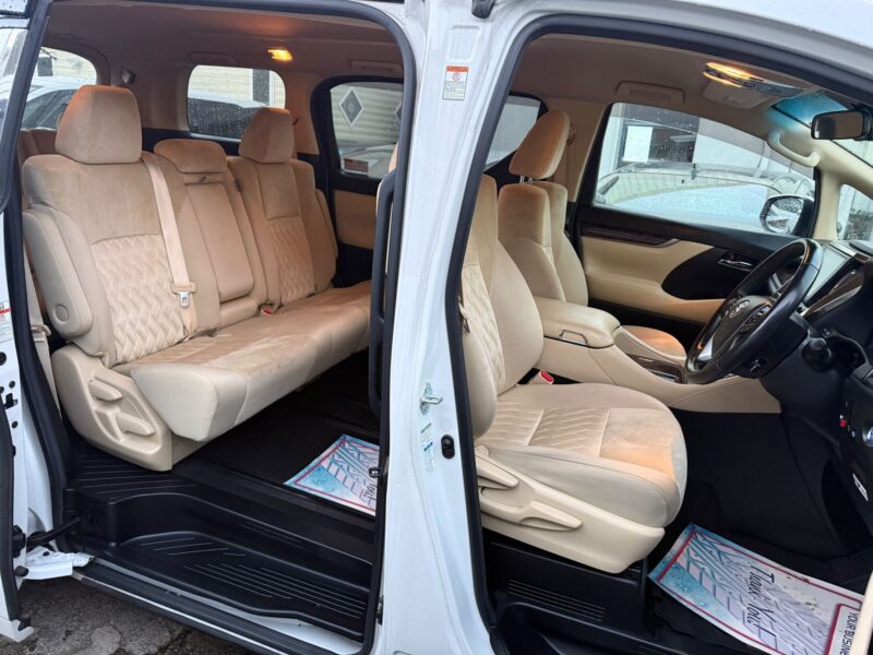 2021 Toyota Alphard Hybrid 2.5 Automatic for Sale in Manchester, UK