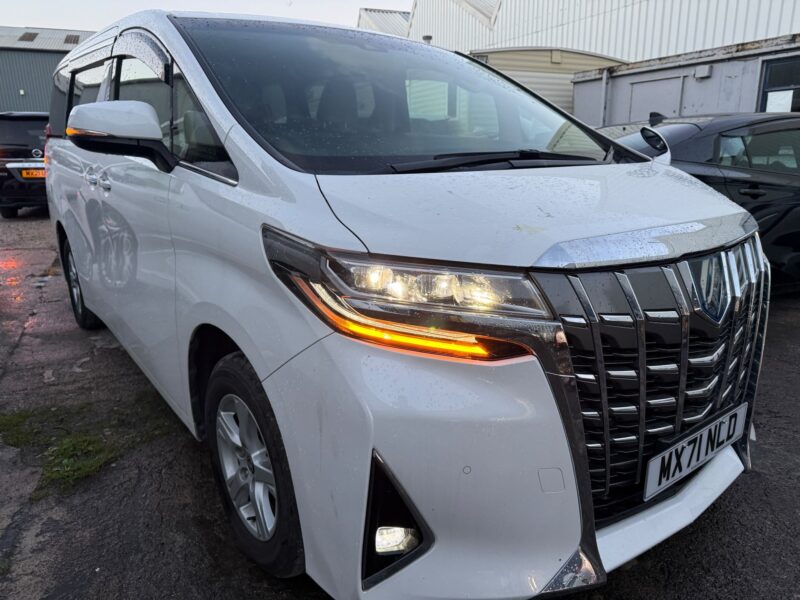 2021 Toyota Alphard Hybrid 2.5 Automatic for Sale in Manchester, UK
