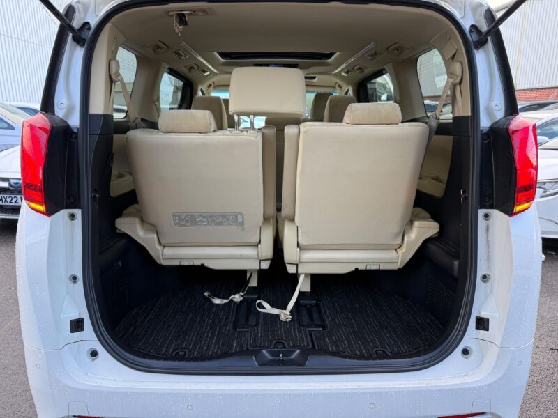 2022 Toyota Alphard 2.5 Hybrid Automatic for Sale in Manchester, UK