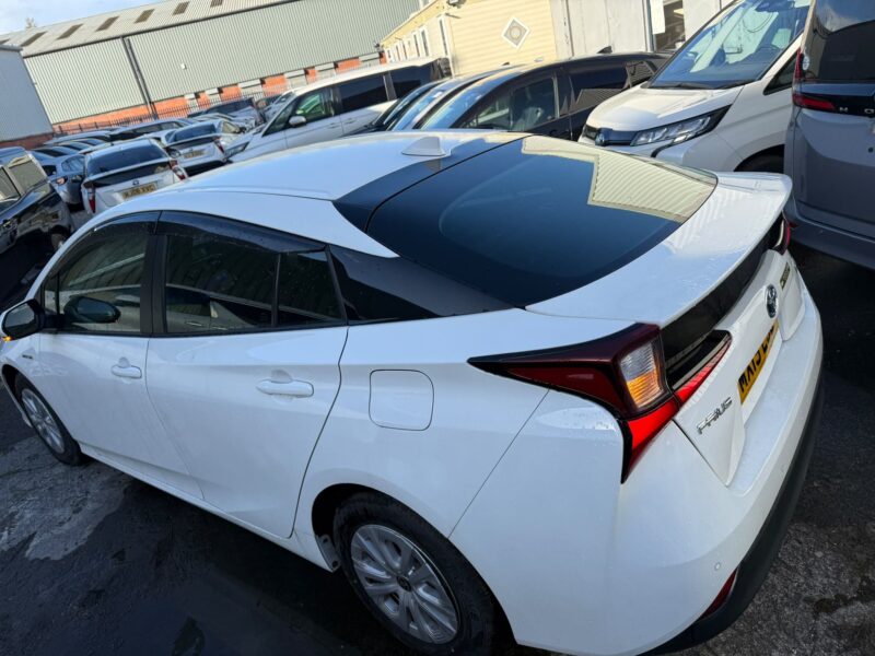2019 Toyota Prius 1.8 Hybrid Automatic – ULEZ Compliant Manchester UK