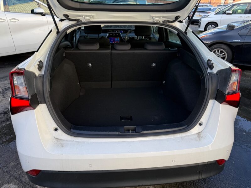 2019 Toyota Prius 1.8 Hybrid Automatic – ULEZ Compliant Manchester UK