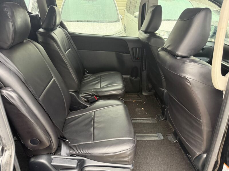 2015 Toyota Noah 1.8 Hybrid Automatic for Sale in Manchester, UK – Full Leather Seats
