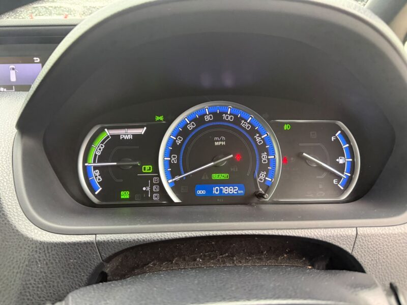 2015 Toyota Noah 1.8 Hybrid Automatic for Sale in Manchester, UK – Full Leather Seats
