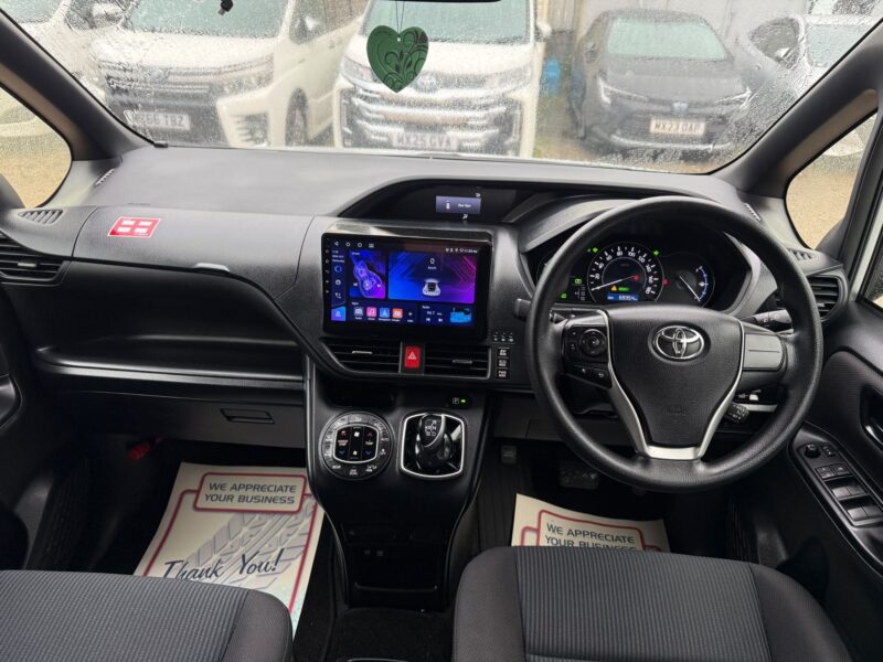 2020 Toyota Noah 1.8 Hybrid Automatic for Sale in Manchester, UK – ULEZ Compliant